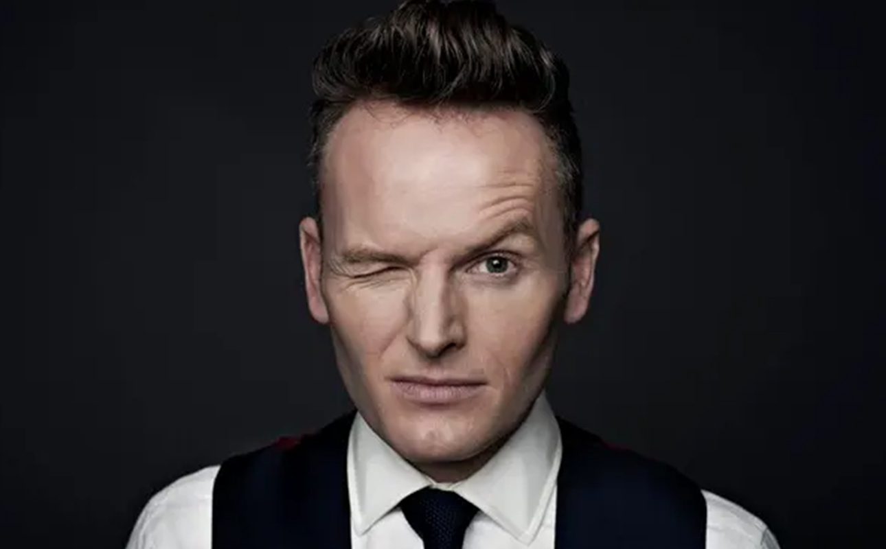 Acclaimed singers and songwriter Joe Stilgoe performs at JAM on the Marsh.